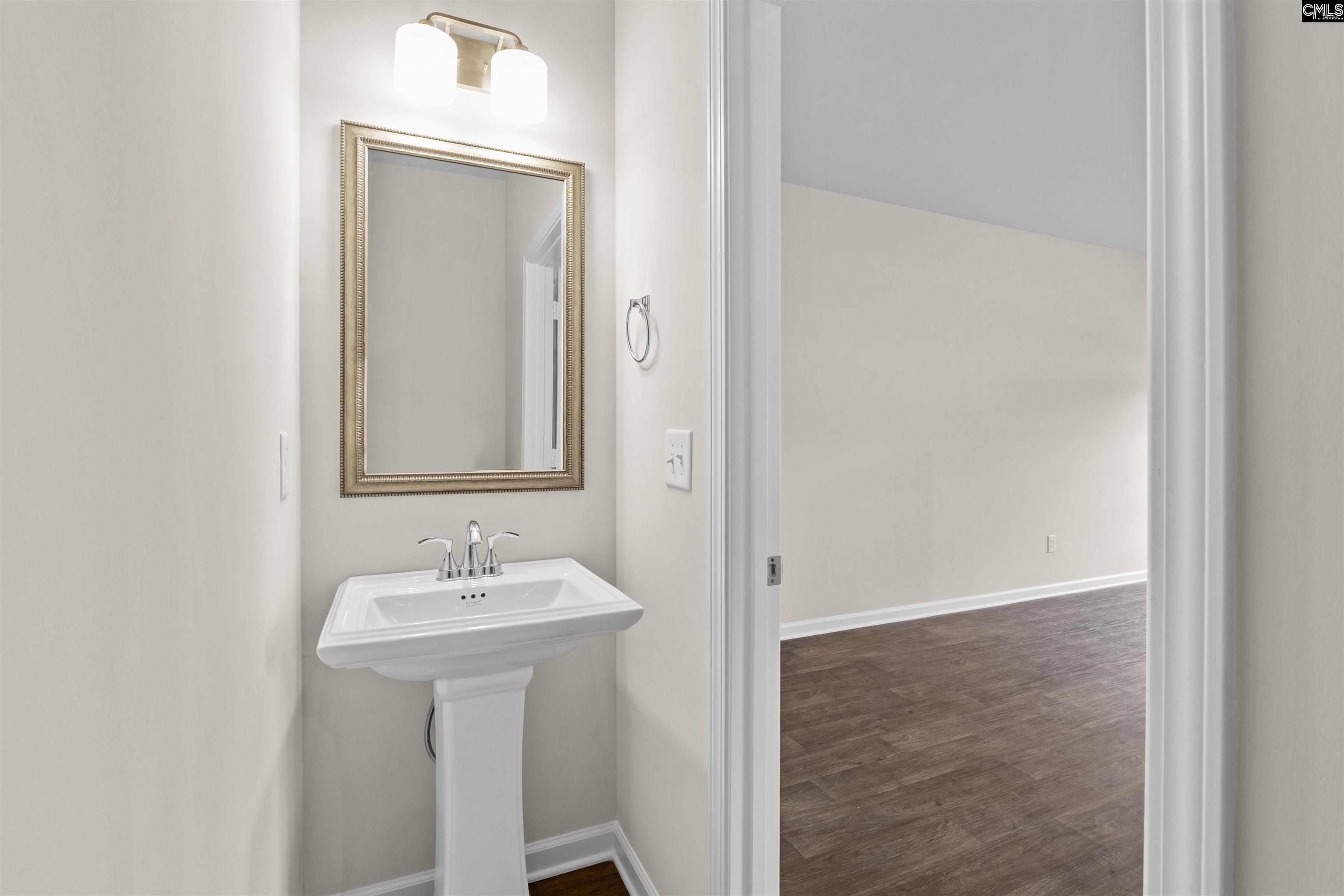 275 South Lake Court, Lexington — photo 12