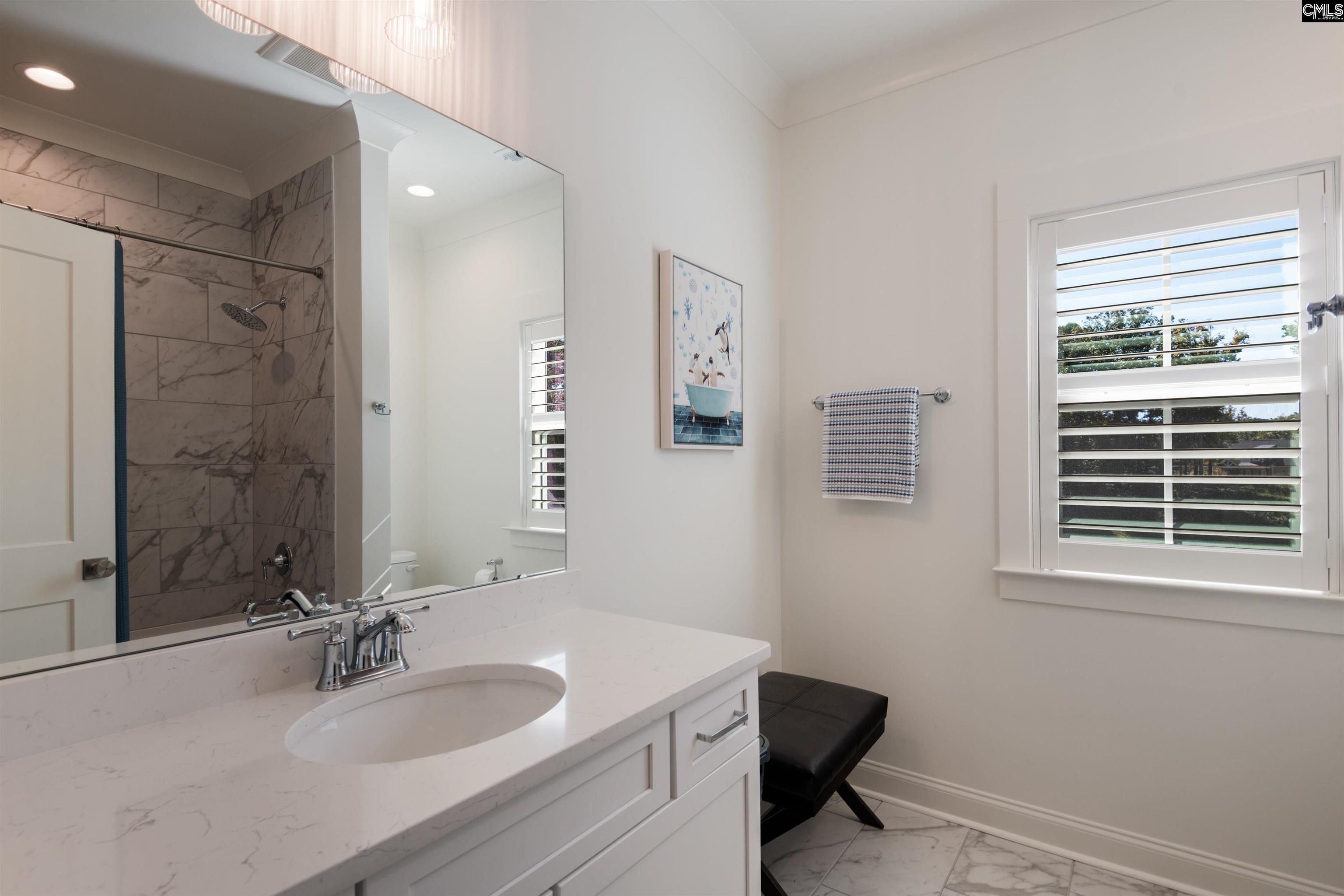 908 Salisbury Court, Chapin — photo 26