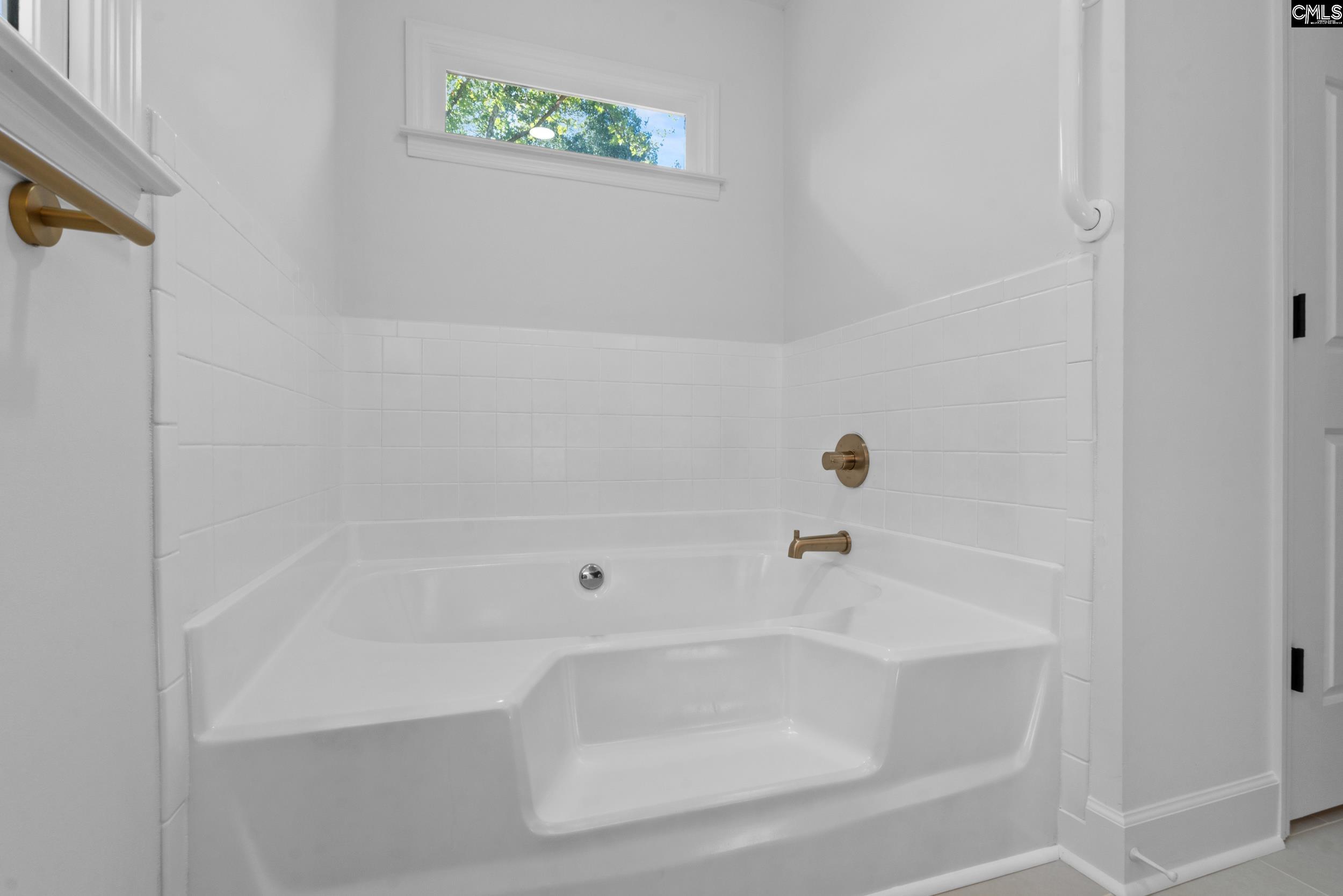 527 Oxford Court, Lexington — photo 23