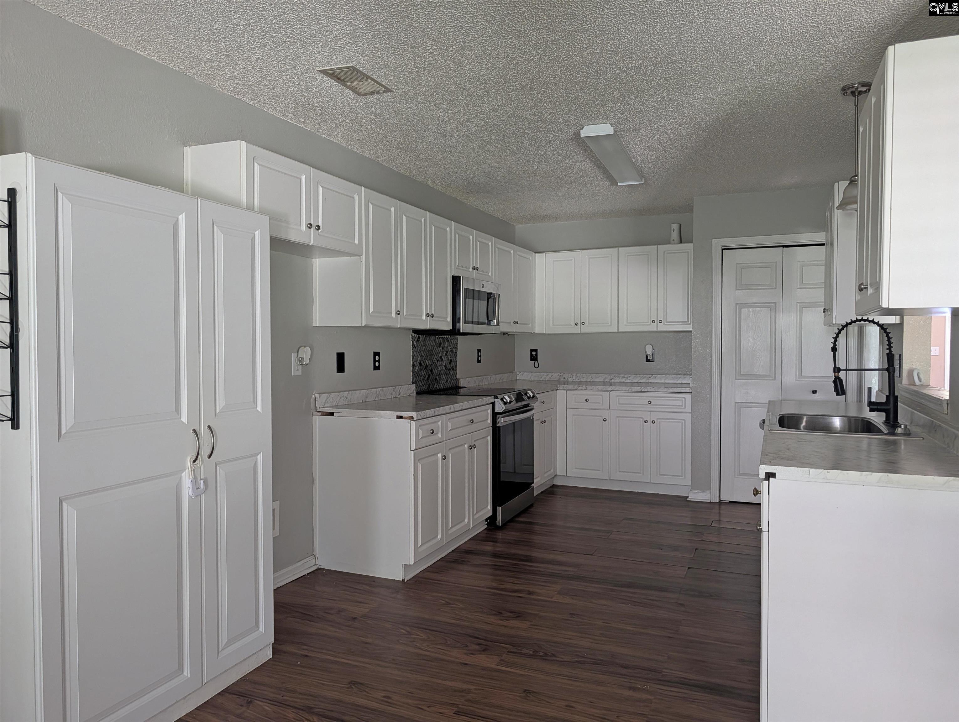114 Cogburn Road, Columbia — photo 4