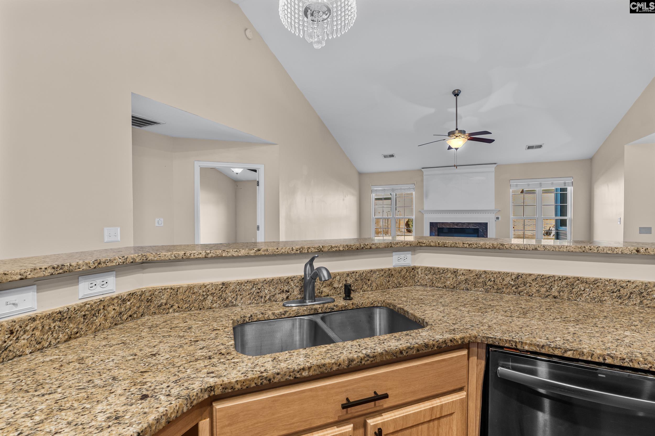 100 W Casterton Drive, Columbia — photo 11