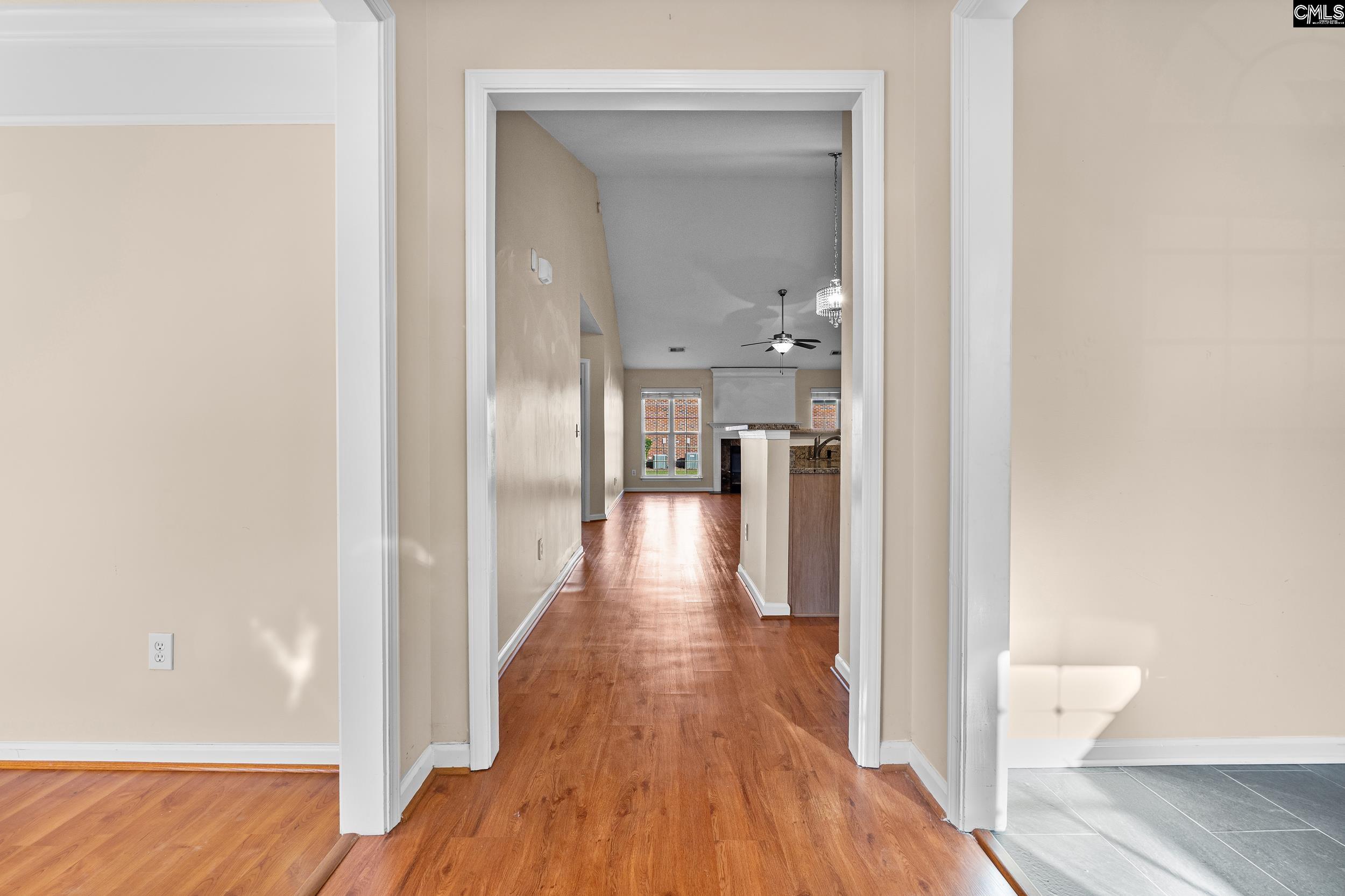 100 W Casterton Drive, Columbia — photo 4
