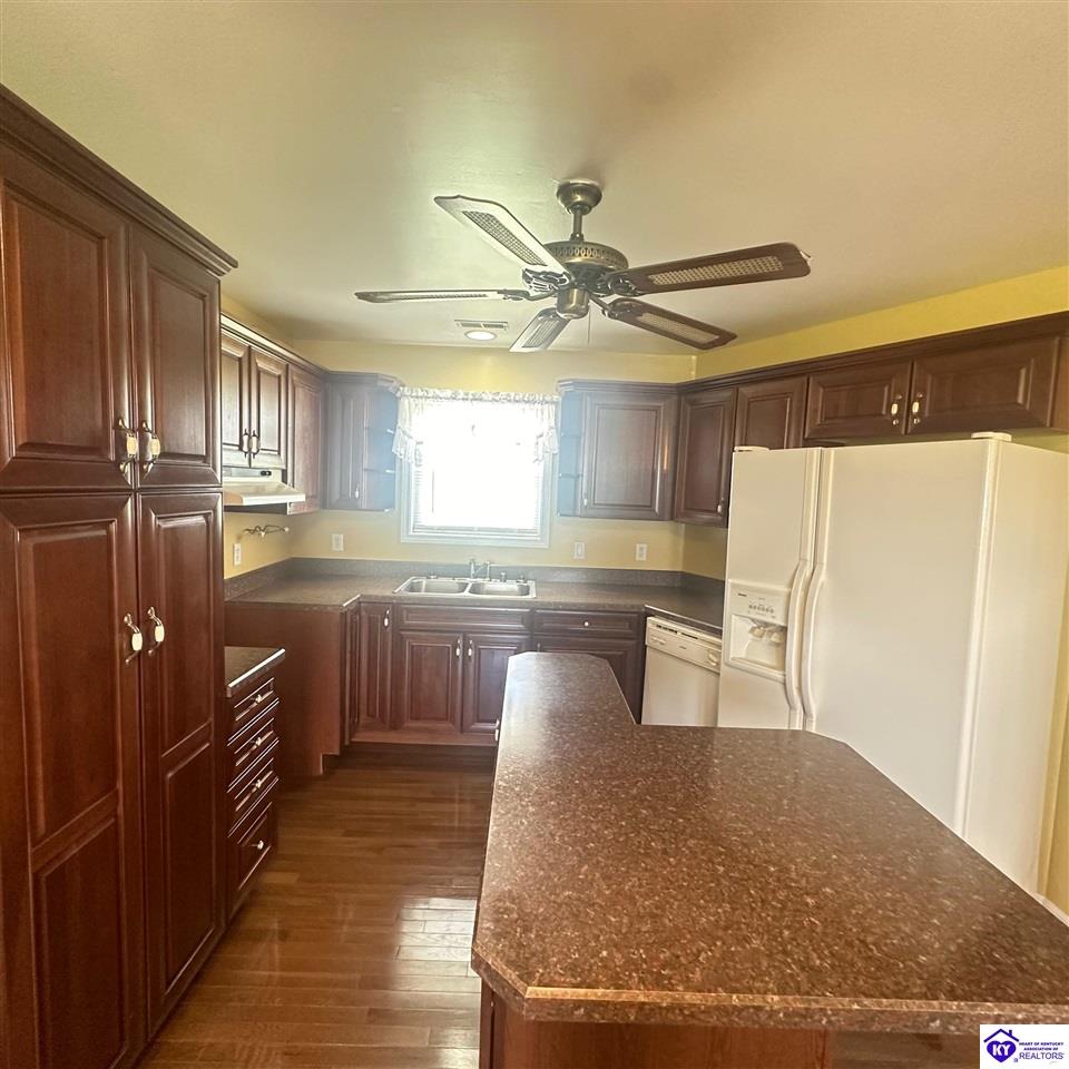 27 Jenkins Road Rineyville, KY 40162 #4
