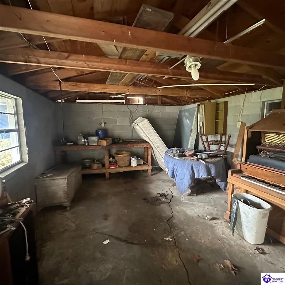 8800 W Manslick Road Louisville, KY 40272 #3