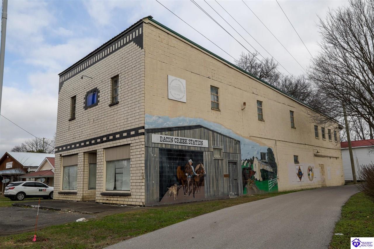 7520 North Dixie HwyBonnieville,&nbsp;KY&nbsp;42713