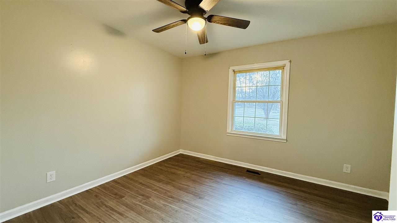 111 Park Avenue Greensburg, KY 42743 #2