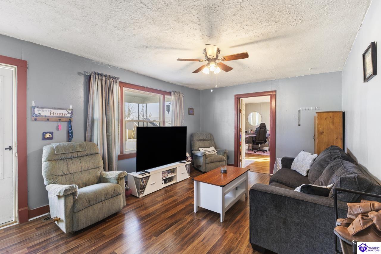 815 Lacy Drive Hopkinsville, KY 42240 #1