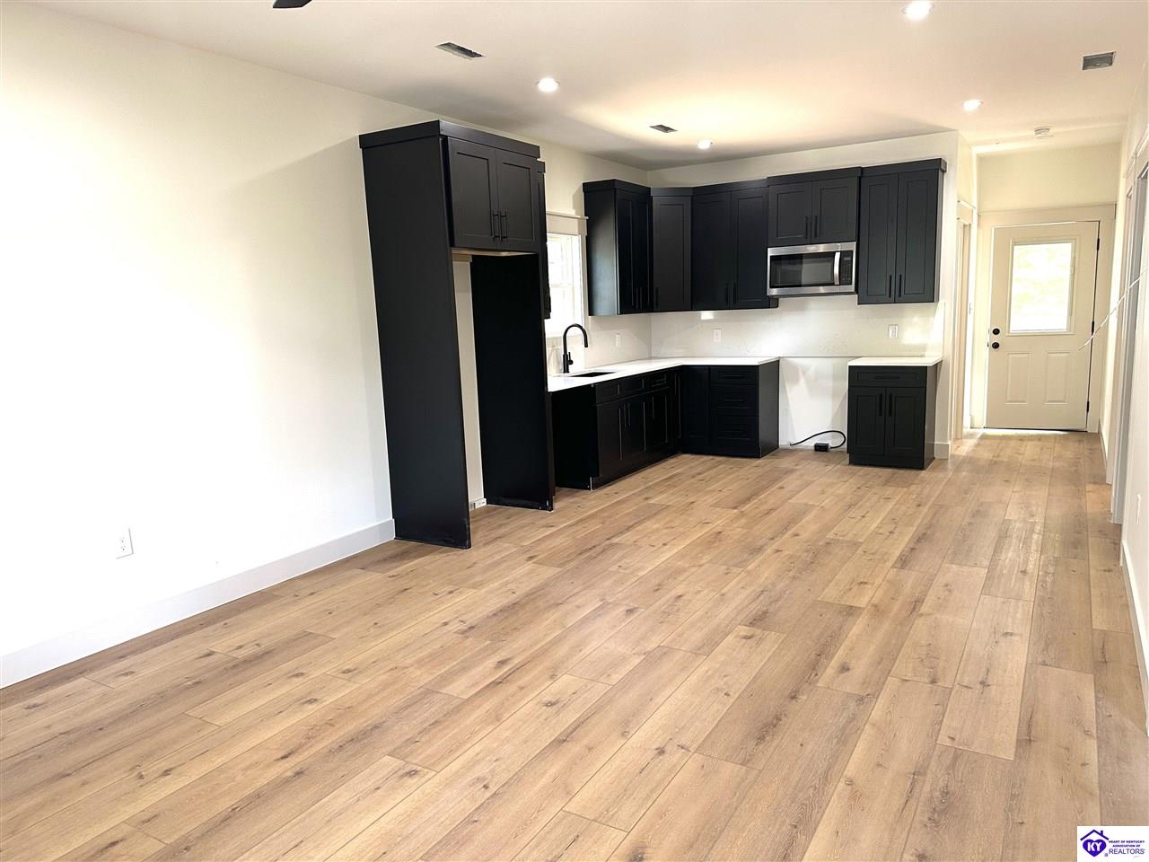504 Cook Street Greensburg, KY 42743 #3
