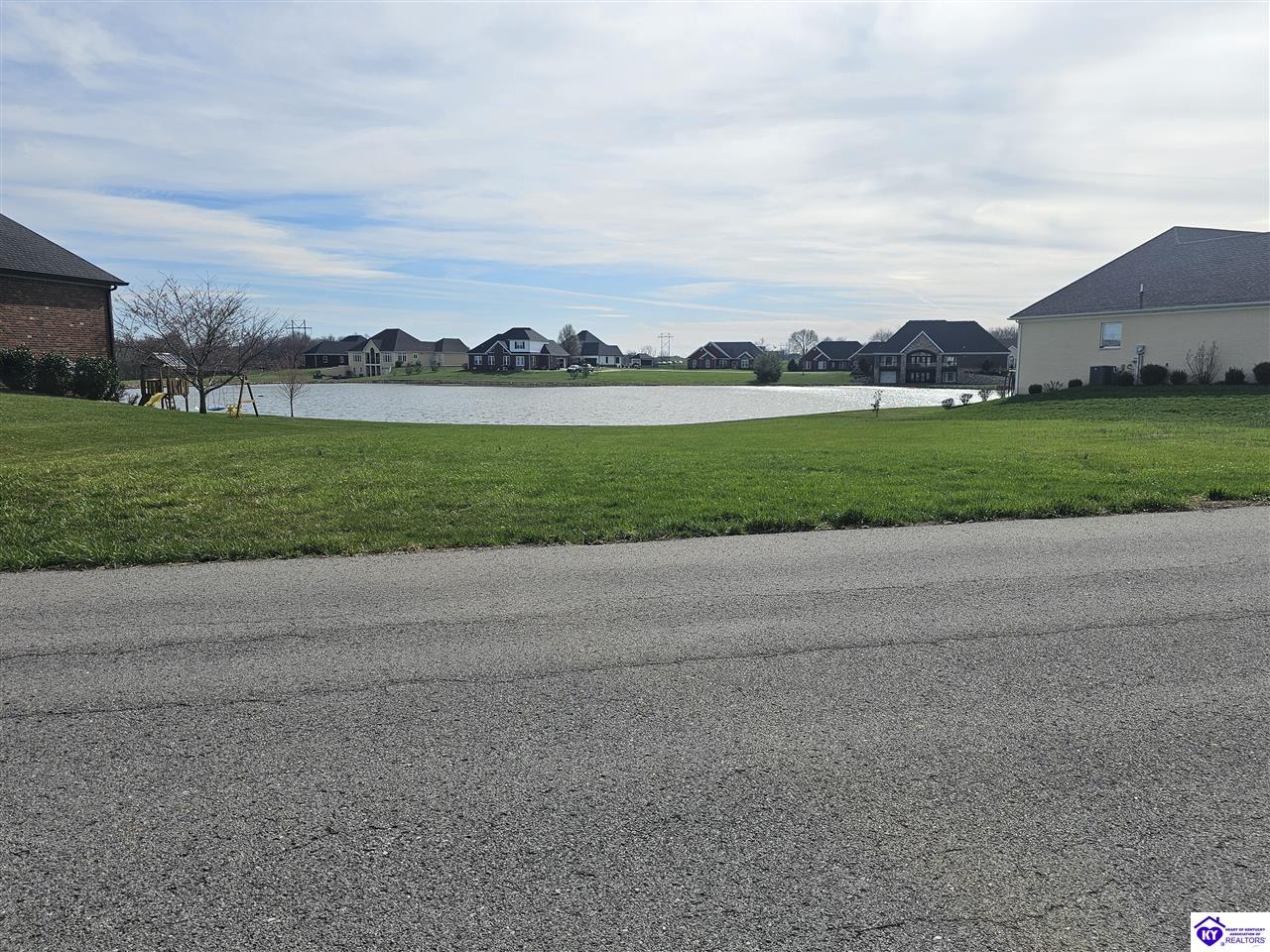 Lot 48 Fairway Drive Lebanon, KY 40033 #1