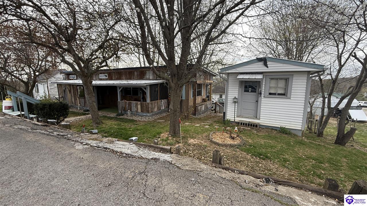 413 Cook Street Greensburg, KY 42743 #1