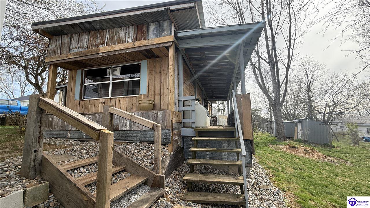 413 Cook Street Greensburg, KY 42743 #2