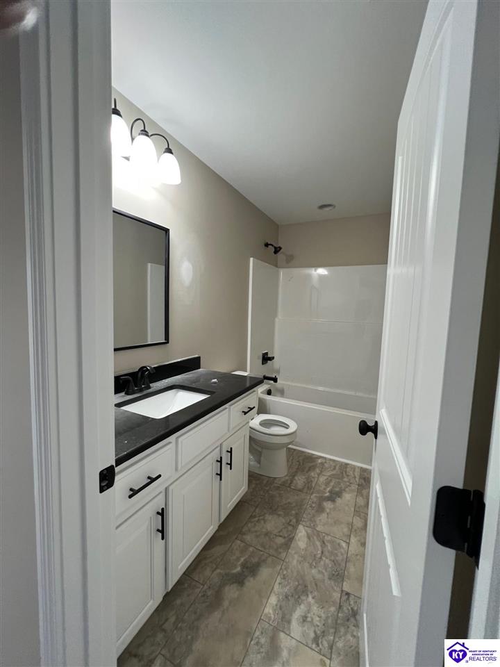224 Open Meadows Dr Bardstown, KY 40004 #2