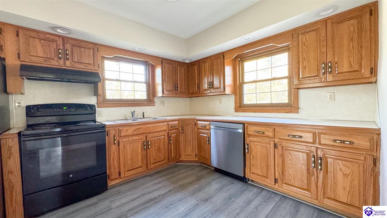 615 N Central Avenue Campbellsville, KY 42718 #3