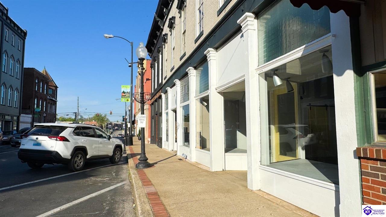 119 E Main Street Campbellsville, KY 42718 #1