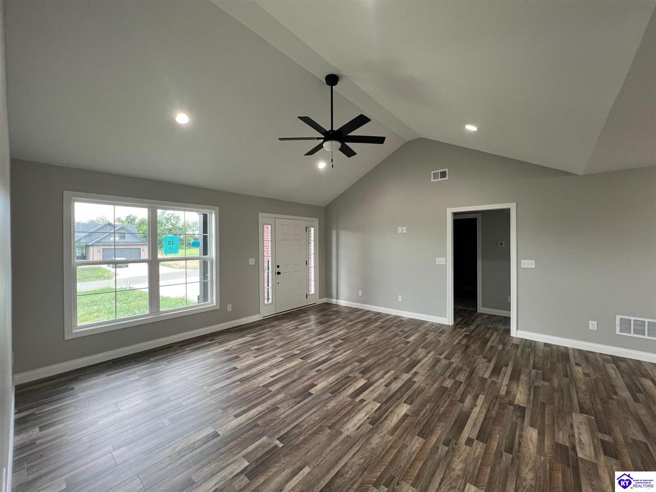 220 Open Meadows Dr Bardstown, KY 40004 #1