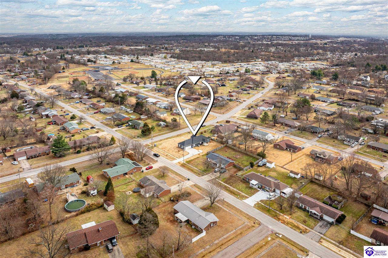 981 S Woodland Drive Radcliff, KY 40160 #4