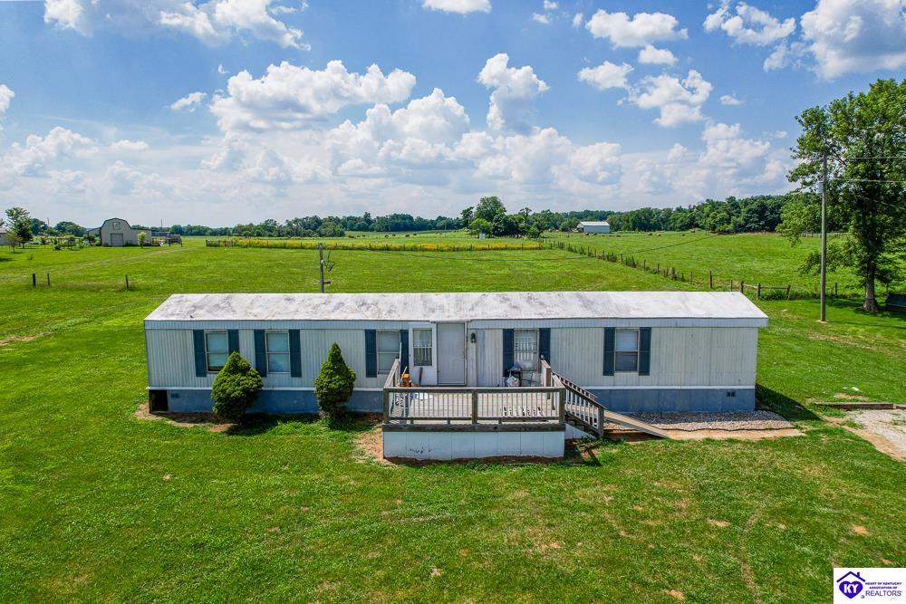 1260 Carter Brothers Road Hodgenville, KY 42748 #1