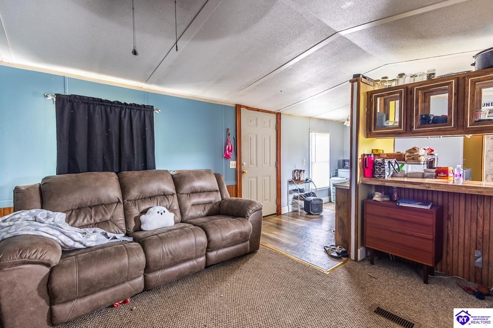 1260 Carter Brothers Road Hodgenville, KY 42748 #4