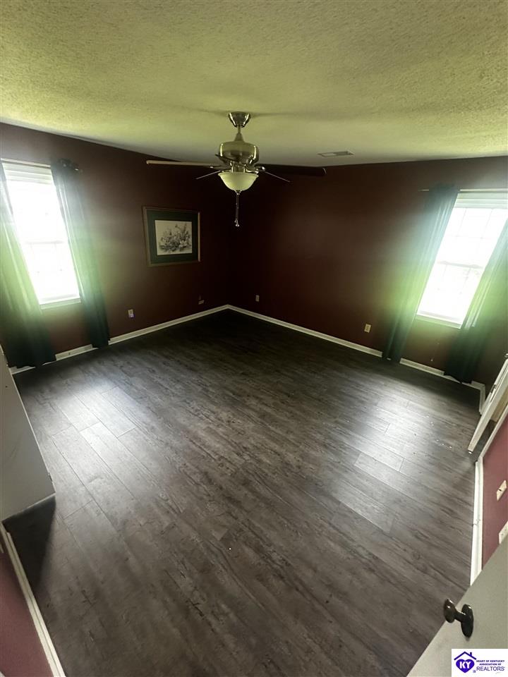 988 Locust Grove Road Elizabethtown, KY 42701 #3