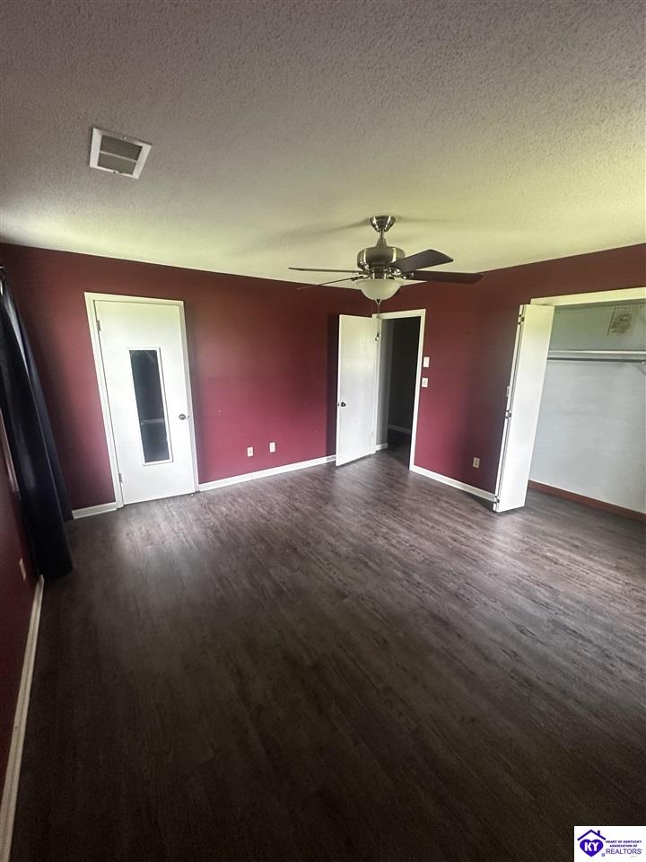 988 Locust Grove Road Elizabethtown, KY 42701 #4