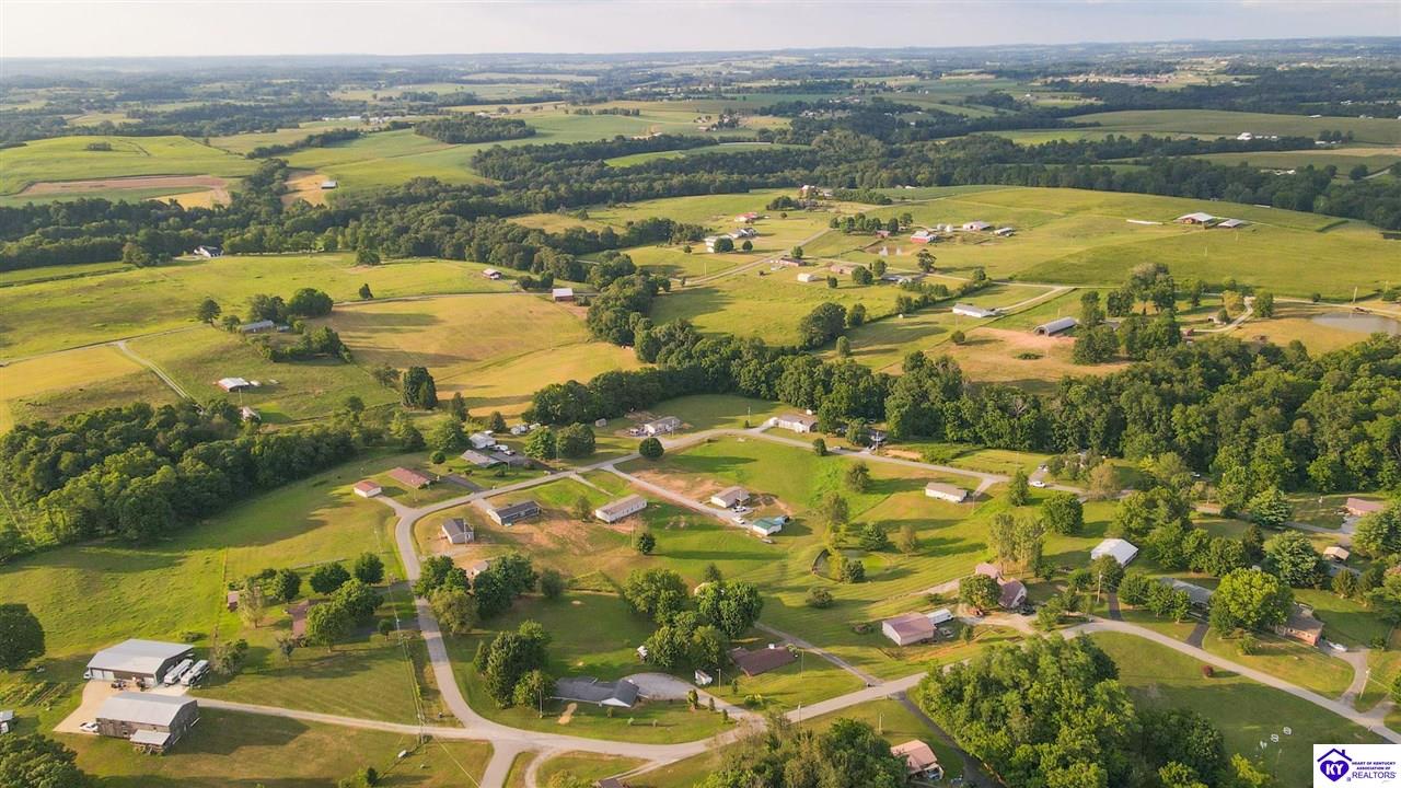 Greenleaf Drive Campbellsville, KY 42718 #4