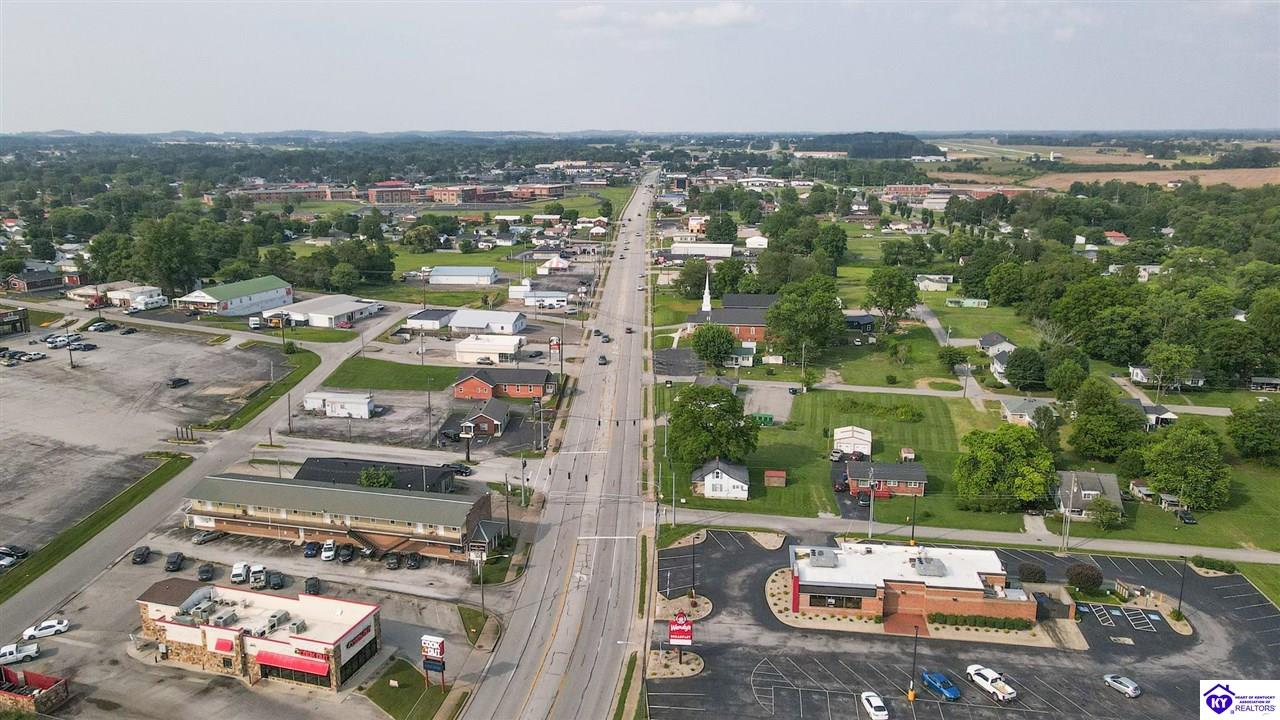 618 E Broadway Avenue Campbellsville, KY 42718 #2