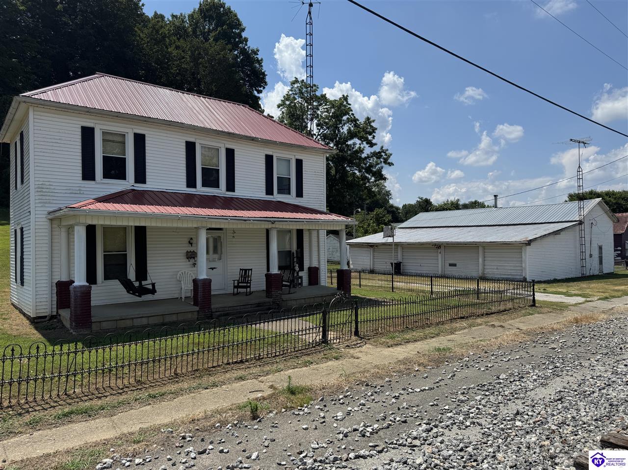 208 W Houston Street Cloverport, KY 40111 #1