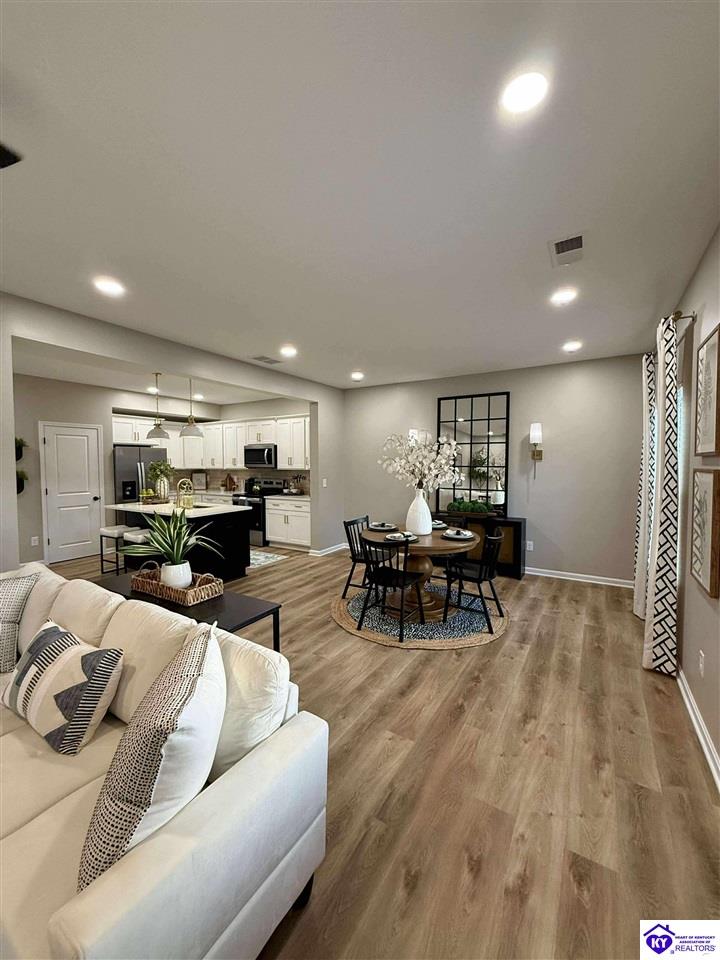 304 C Village Brooke Drive Elizabethtown, KY 42701 #4