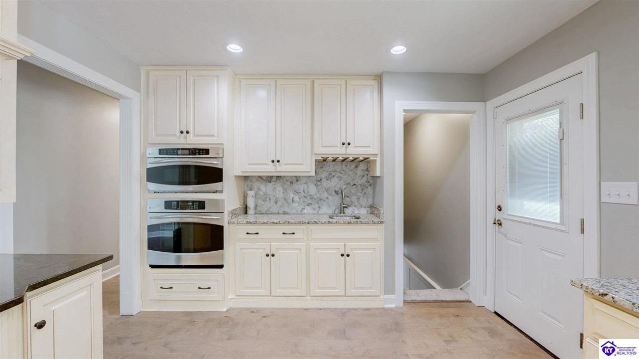1338 Horsefly Hollow Road Lebanon Junction, KY 40150 #2