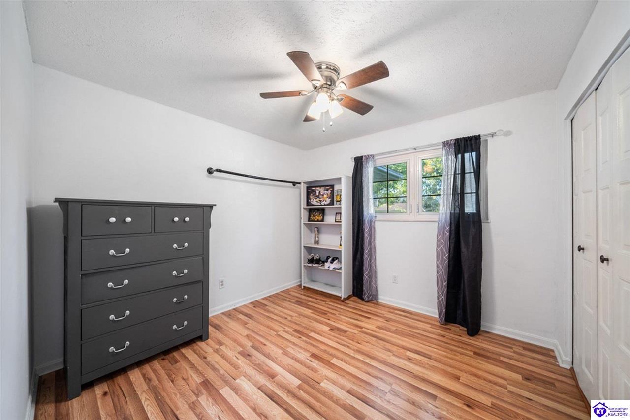 249 Indiana Trail Radcliff, KY 40160 #4