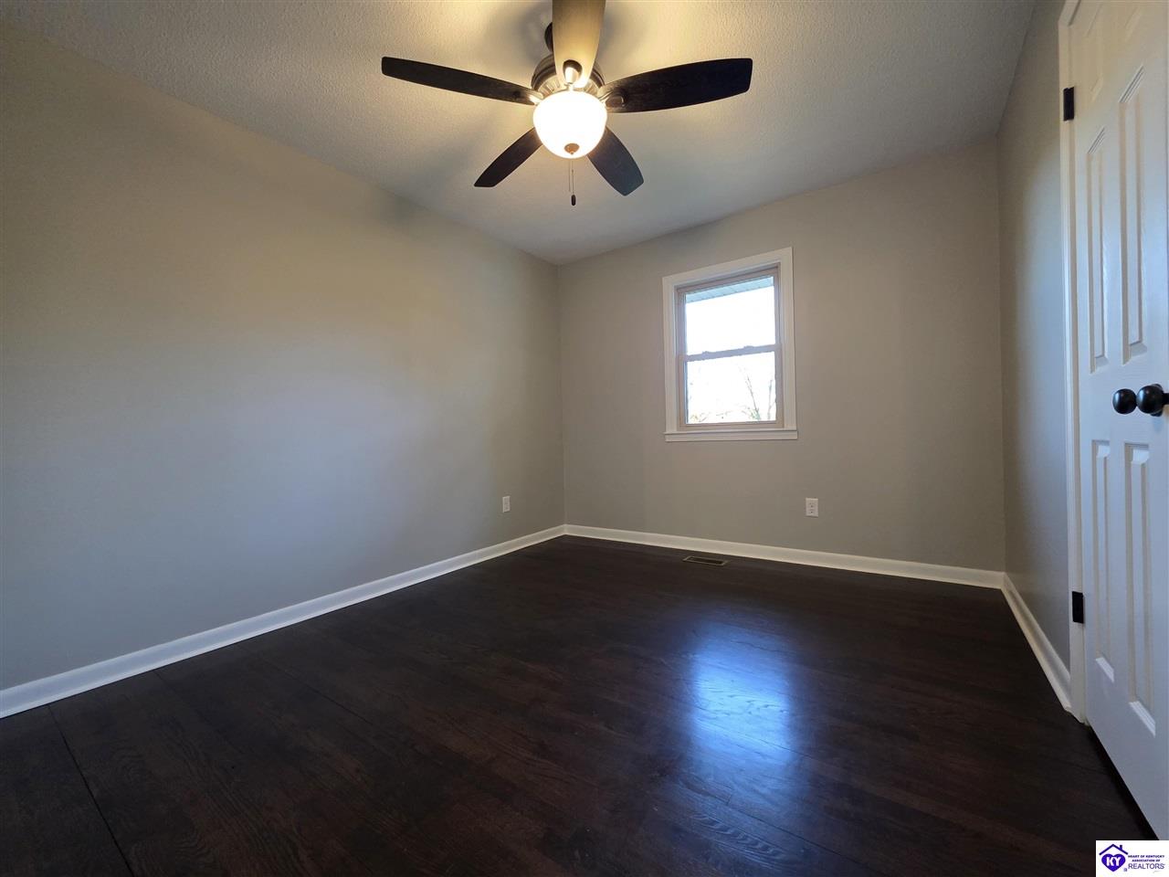 454 Pinewood Drive Radcliff, KY 40160 #4