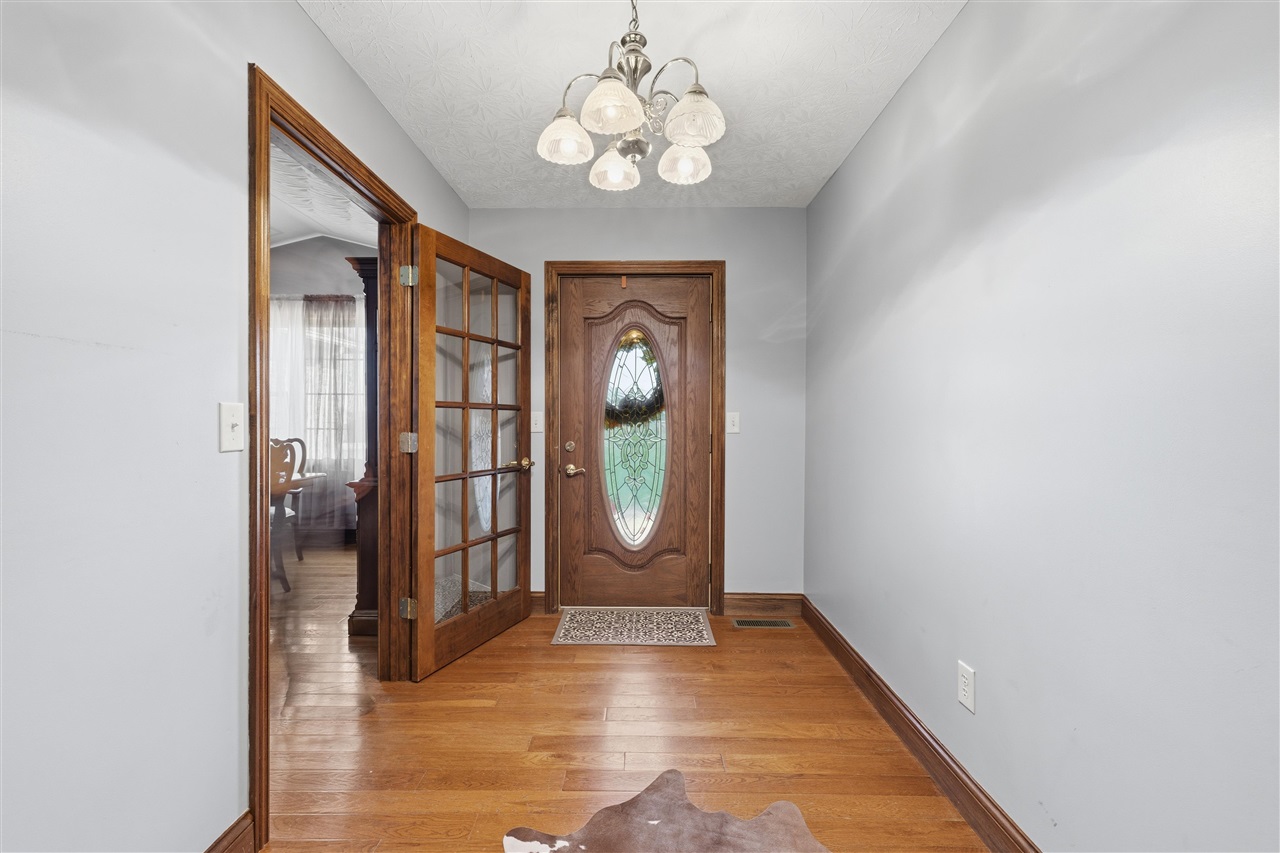 124 Clark Cemetery Road