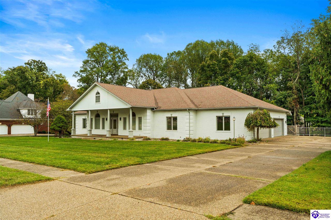 707 Foxfire Road Elizabethtown, KY 42701 #1