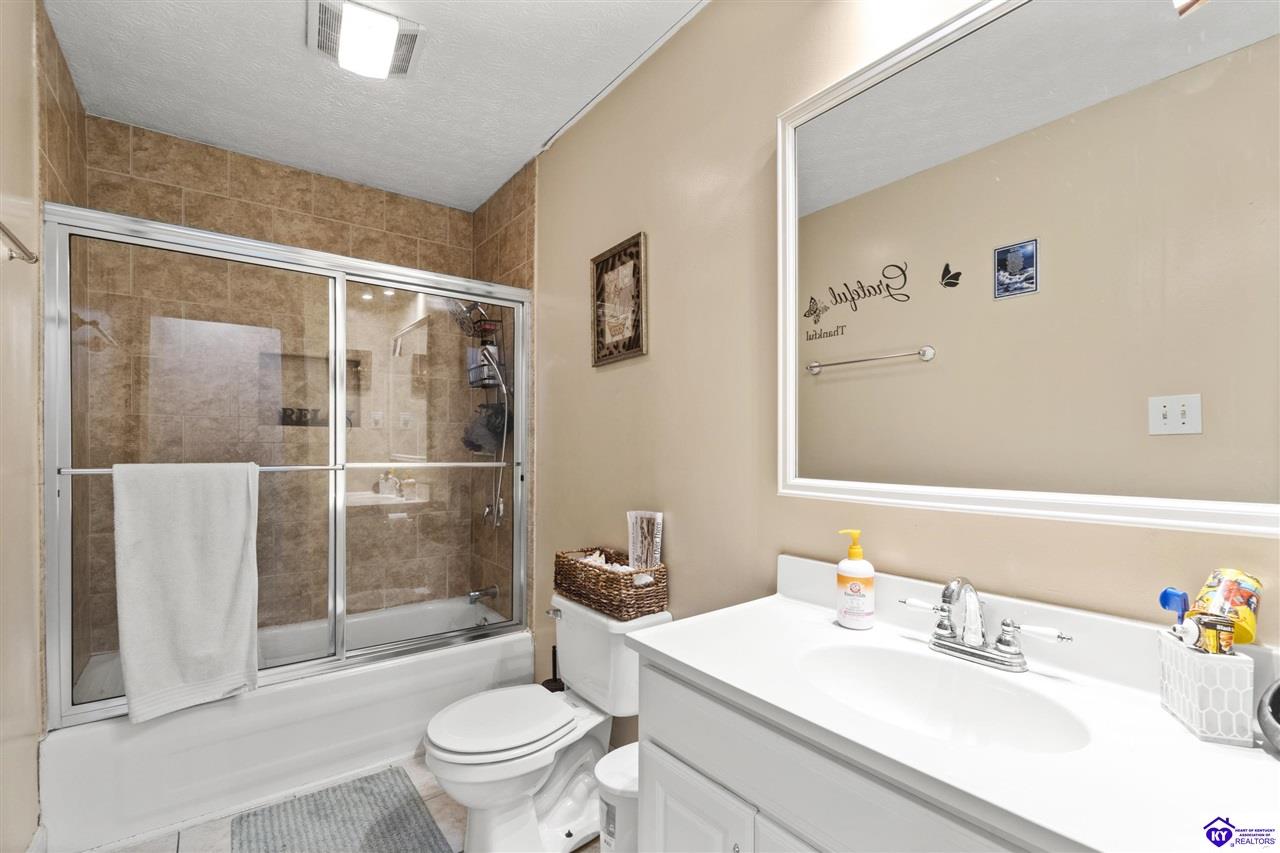 278 Redmar Lane Radcliff, KY 40160 #2