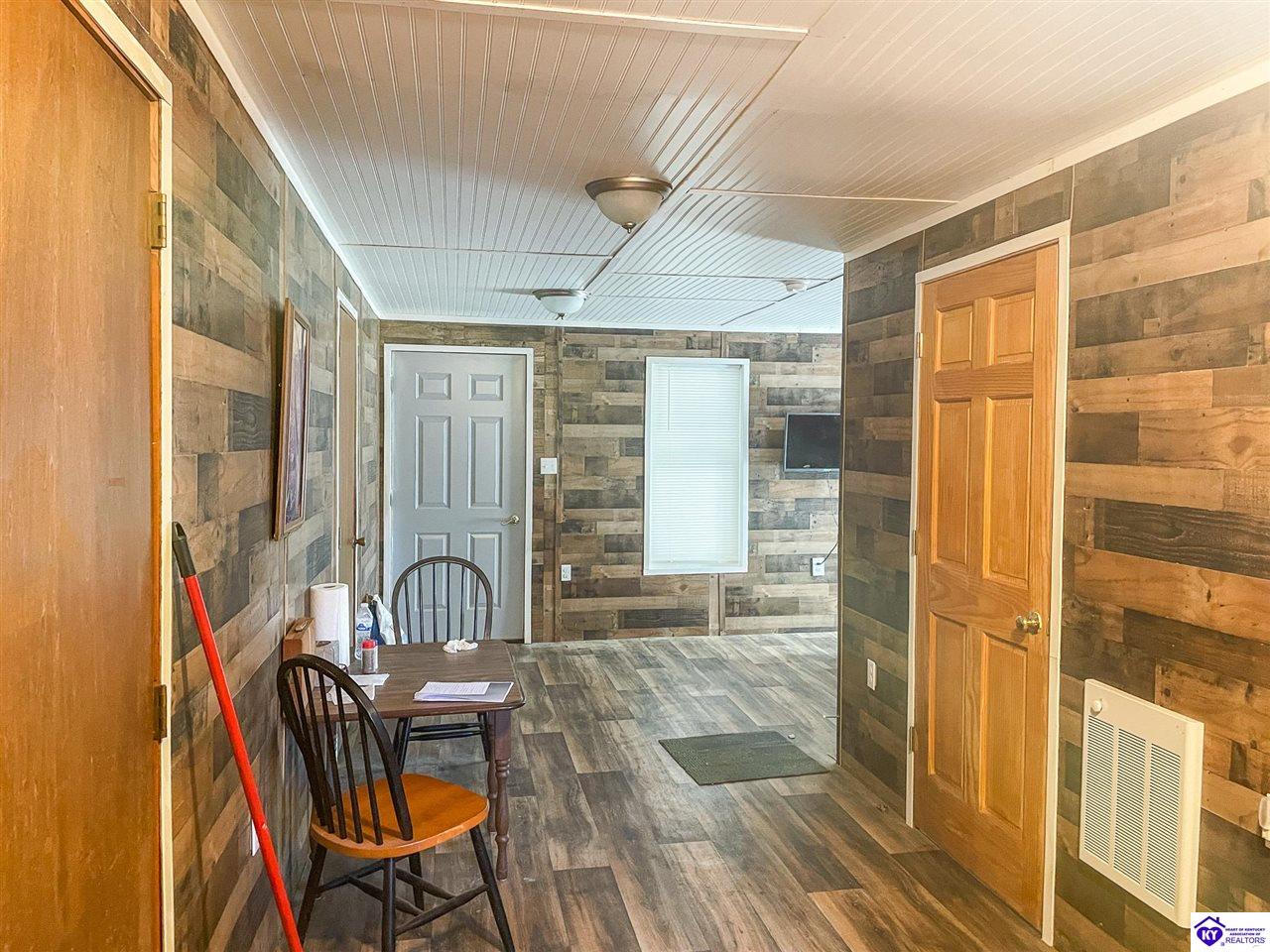 362 Lower Ridge Crest Road Clarkson, KY 42726 #1