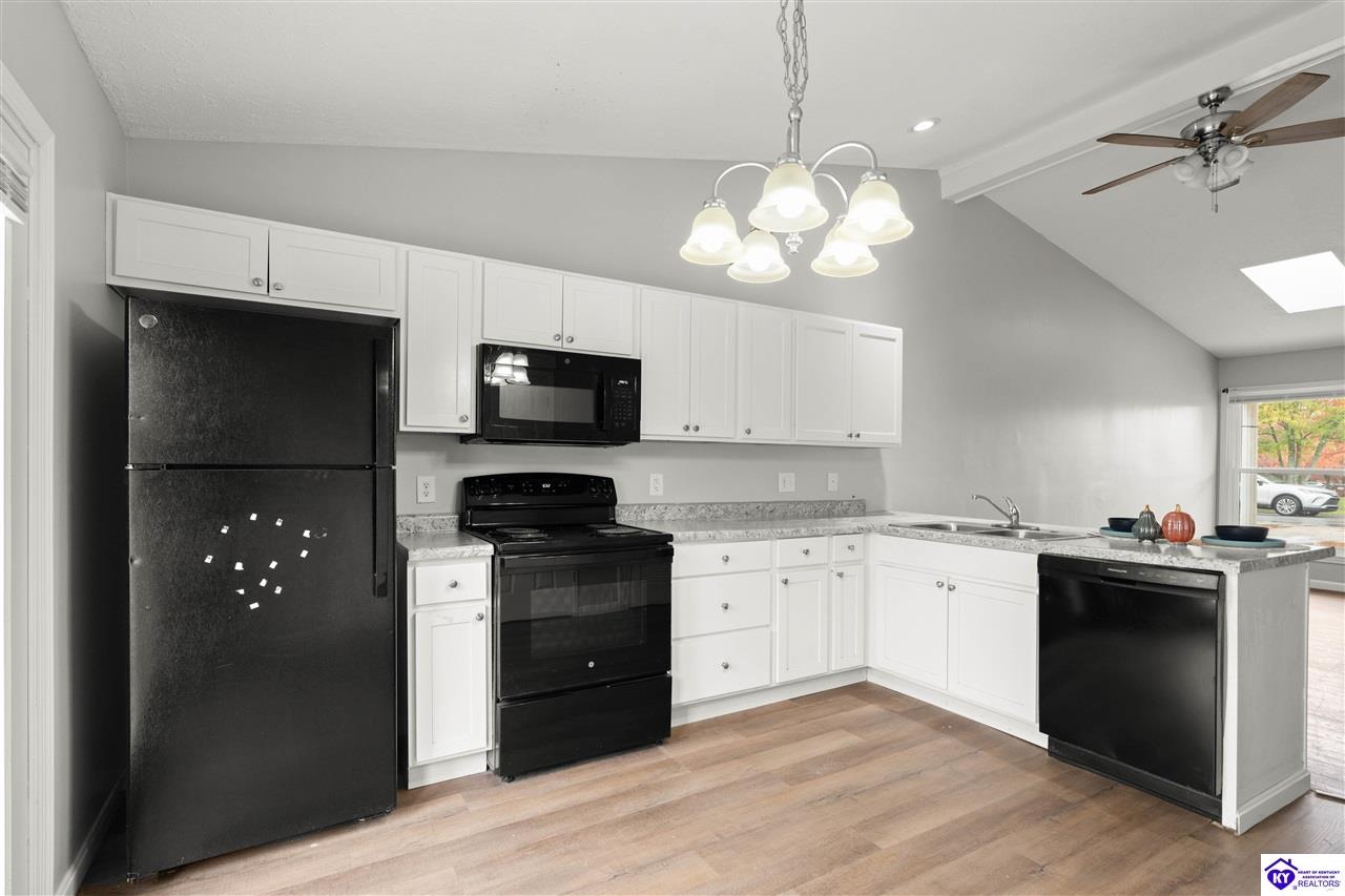 1023 Colonial Drive Elizabethtown, KY 42701 #2