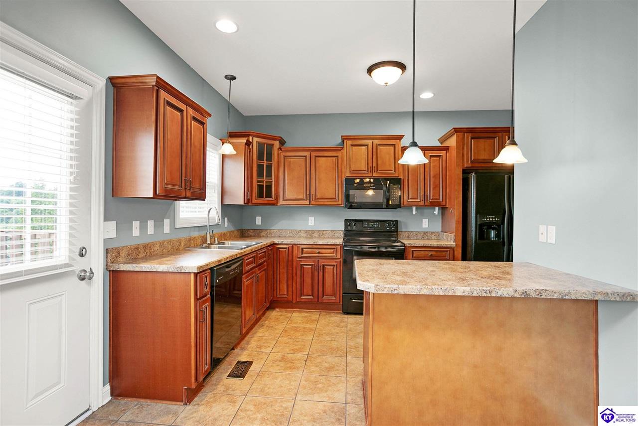 672 Wind Brook Drive Elizabethtown, KY 42701 #2