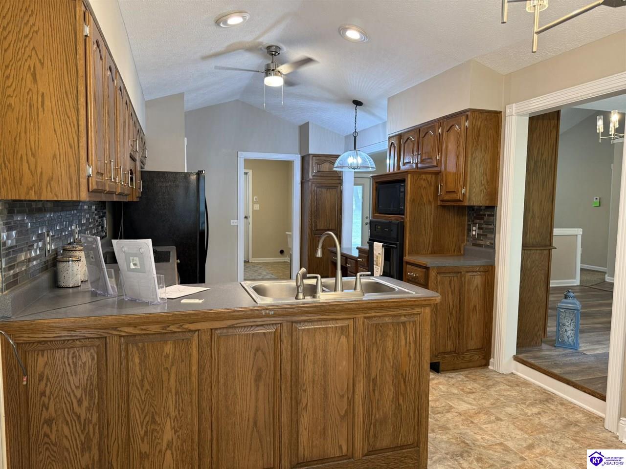 608 Birch Drive Elizabethtown, KY 42701 #4