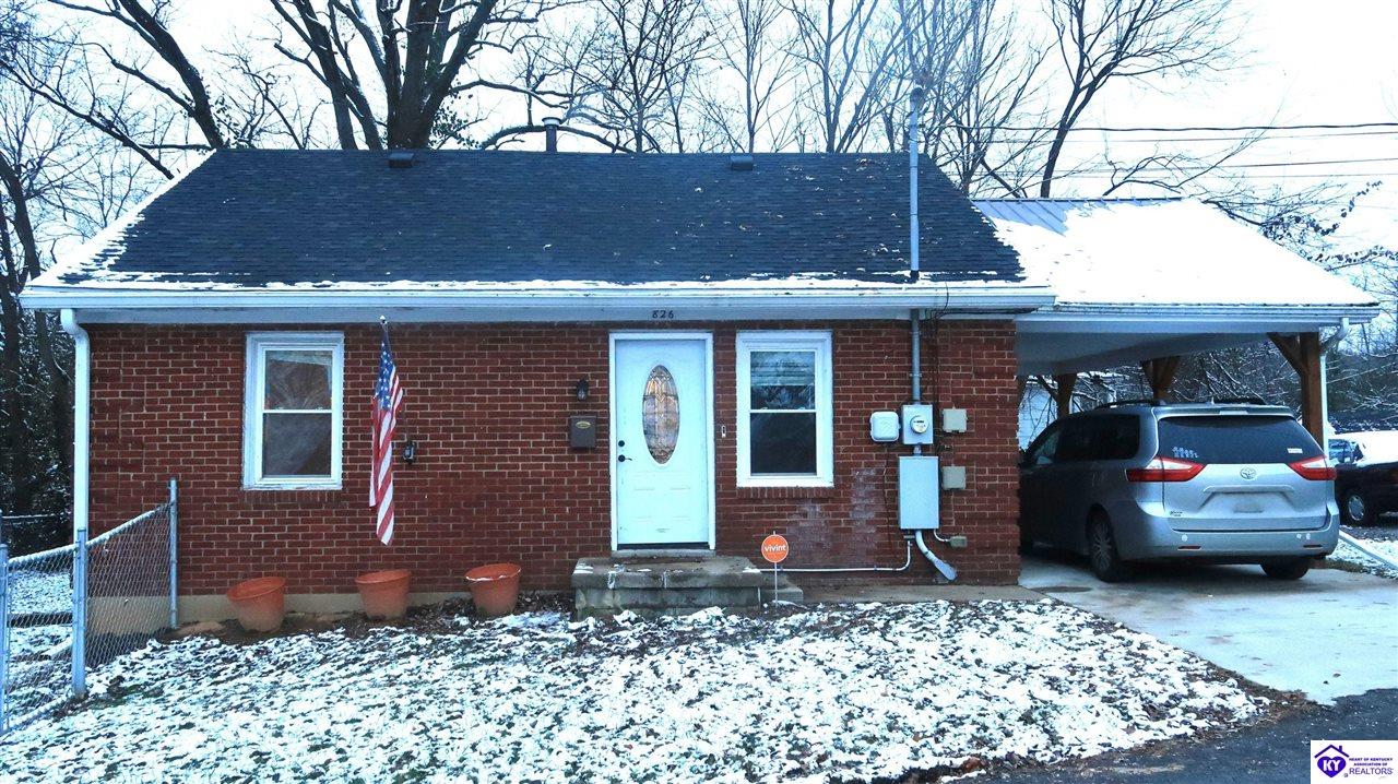 826 Rhodes DriveElizabethtown,&nbsp;KY&nbsp;42701