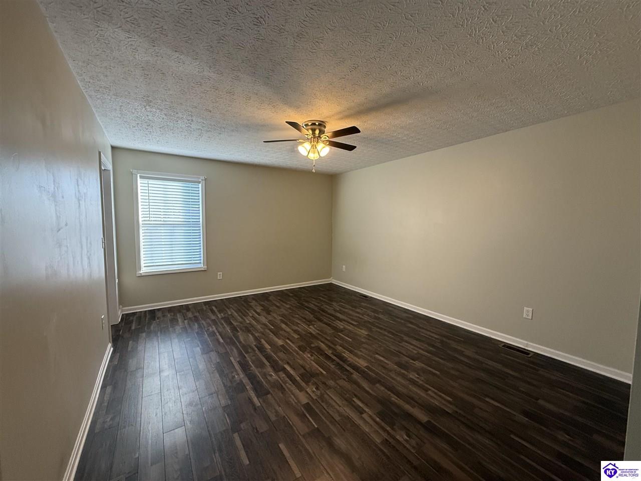 111 Calumet Court Elizabethtown, KY 42701 #4