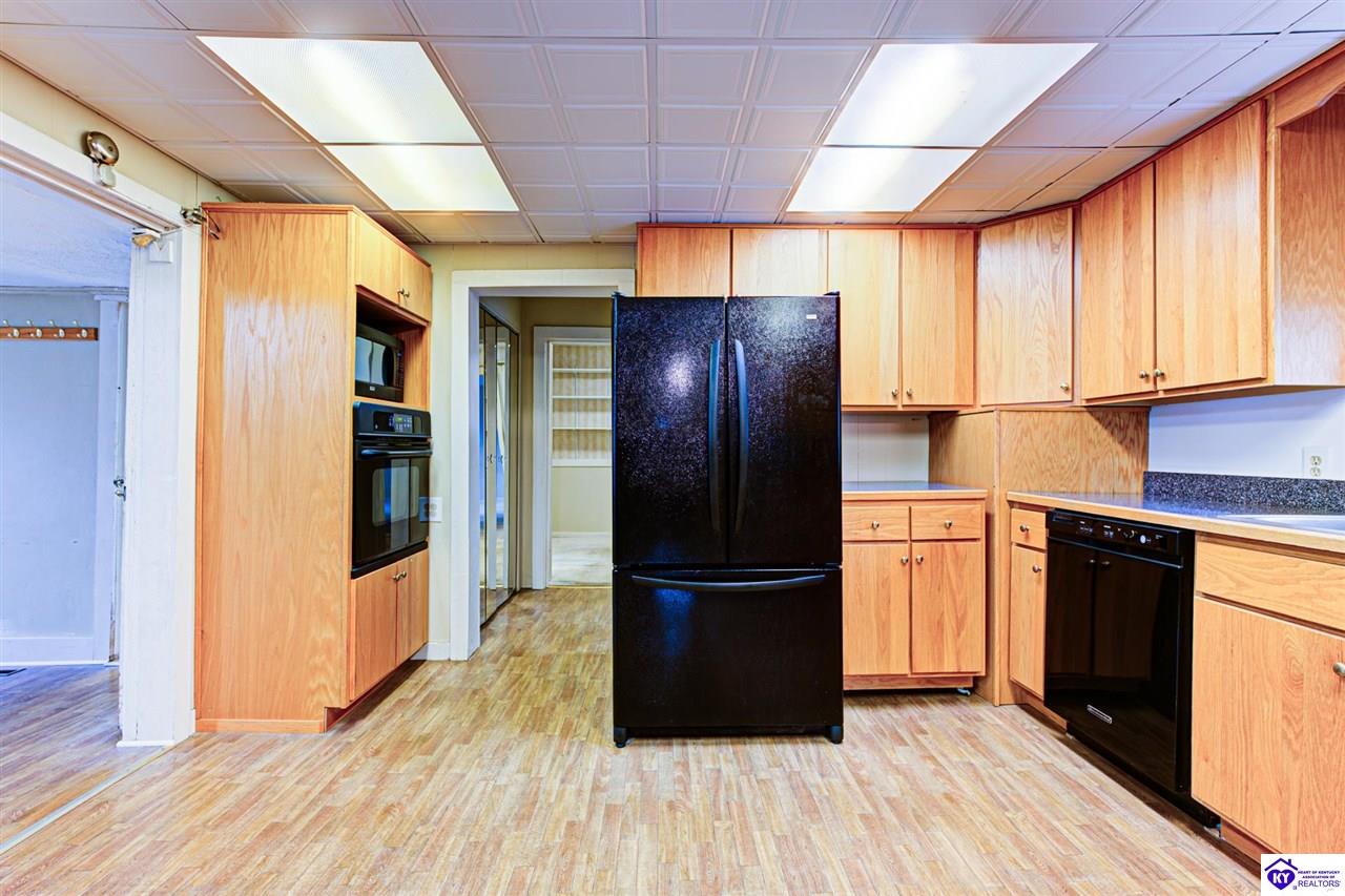 813 Hawkins Drive Elizabethtown, KY 42701 #3