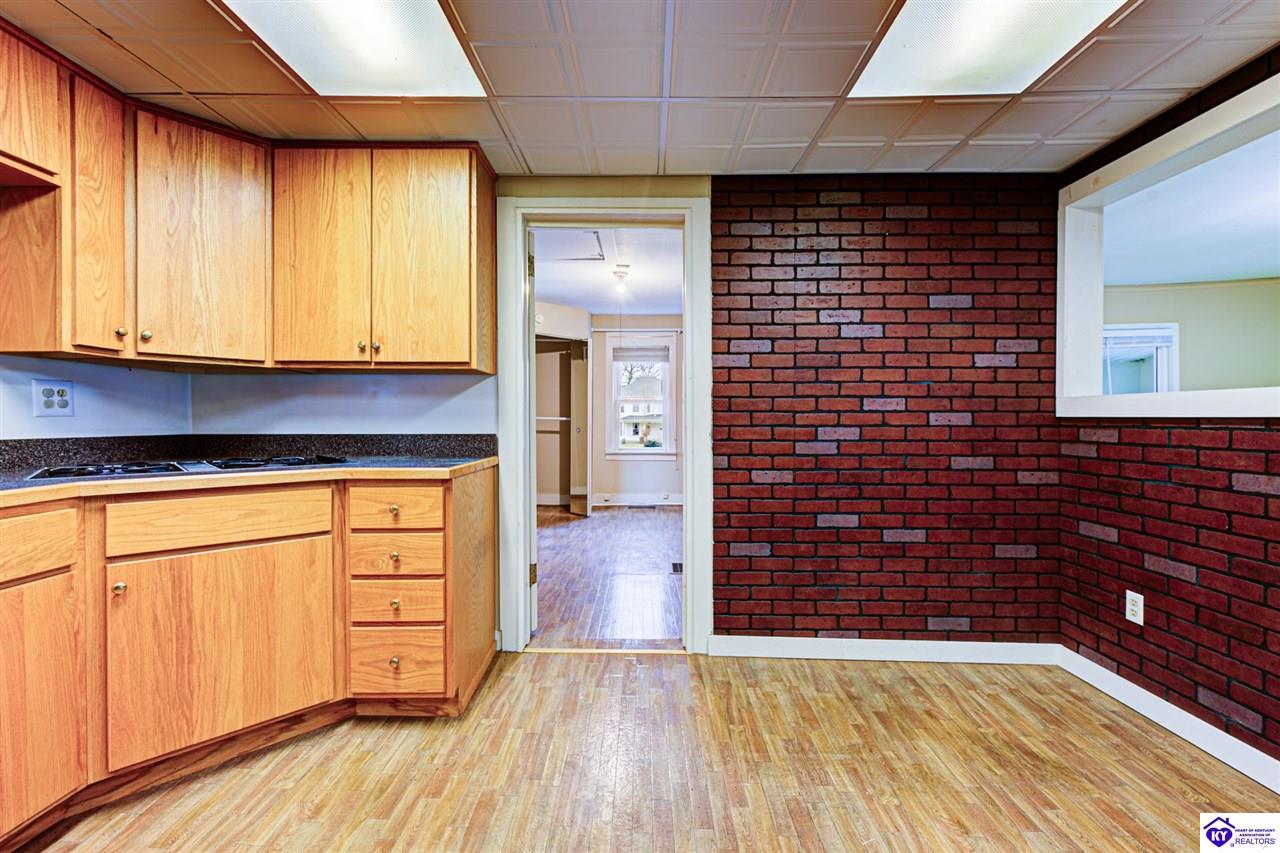 813 Hawkins Drive Elizabethtown, KY 42701 #2