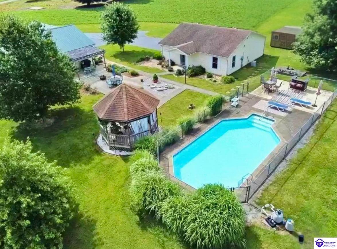 401 Big Brush Creek RoadBuffalo,&nbsp;KY&nbsp;42716