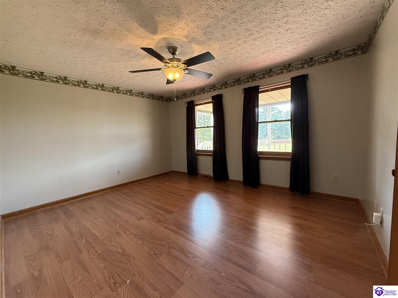 6106 Flaherty Road Vine Grove, KY 40175 #4
