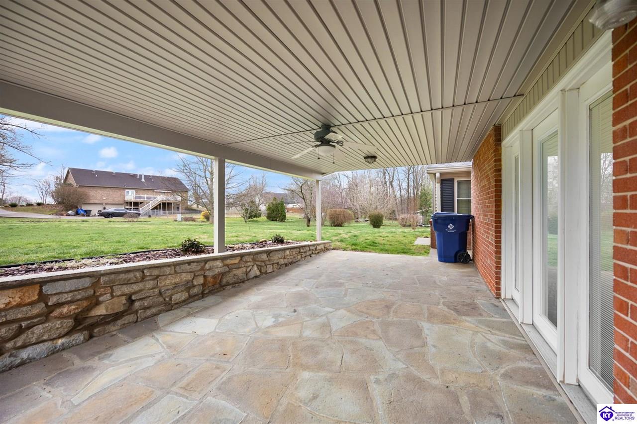 112 Canterbury Way Campbellsville, KY 42718 #2
