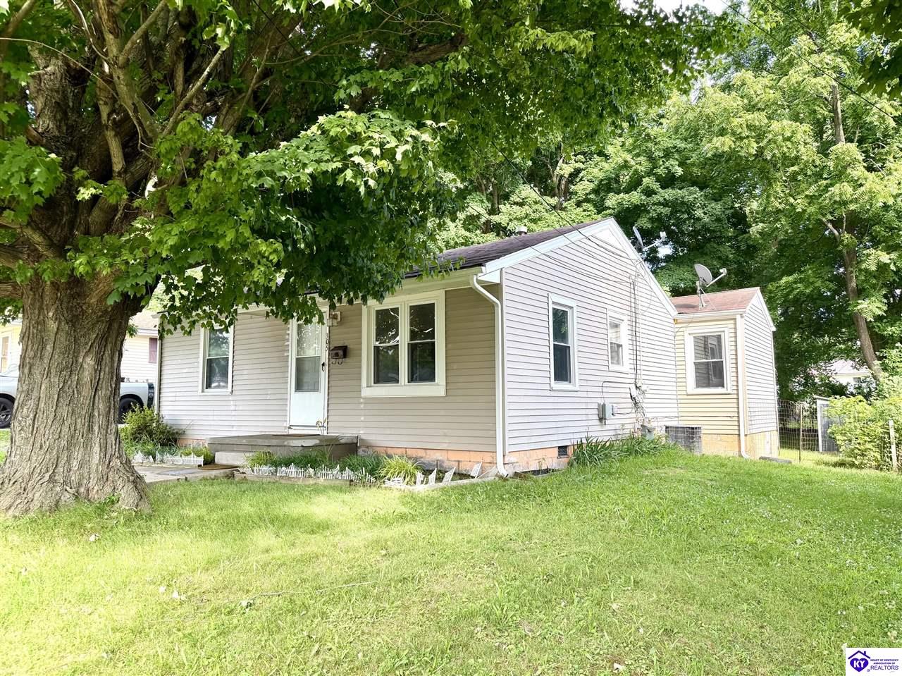 305 sycamore street Elizabethtown, KY 42701