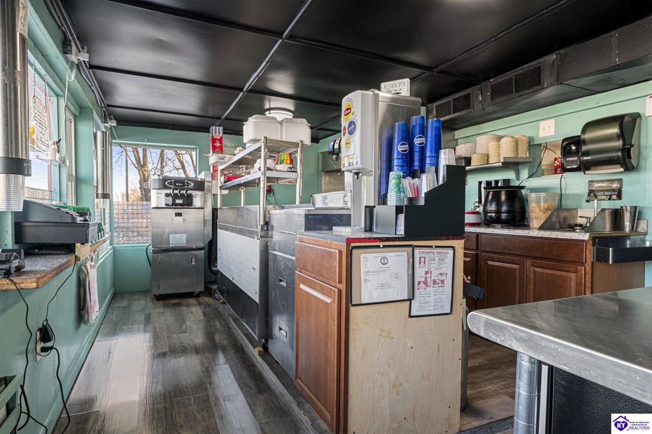 3442 E US-60 Harned, KY 40144 #2