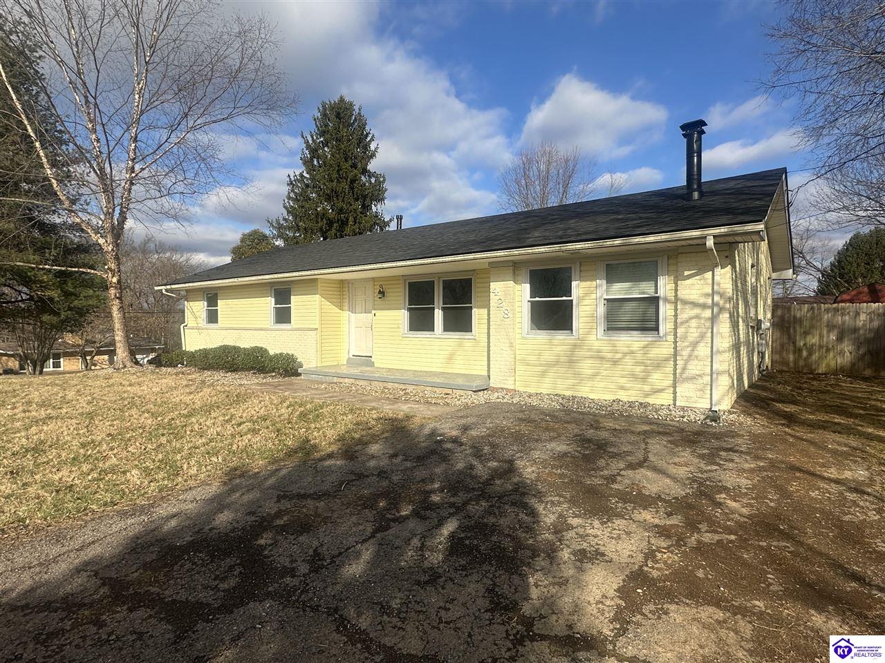 428 N Hillcrest DriveVine Grove,&nbsp;KY&nbsp;40175