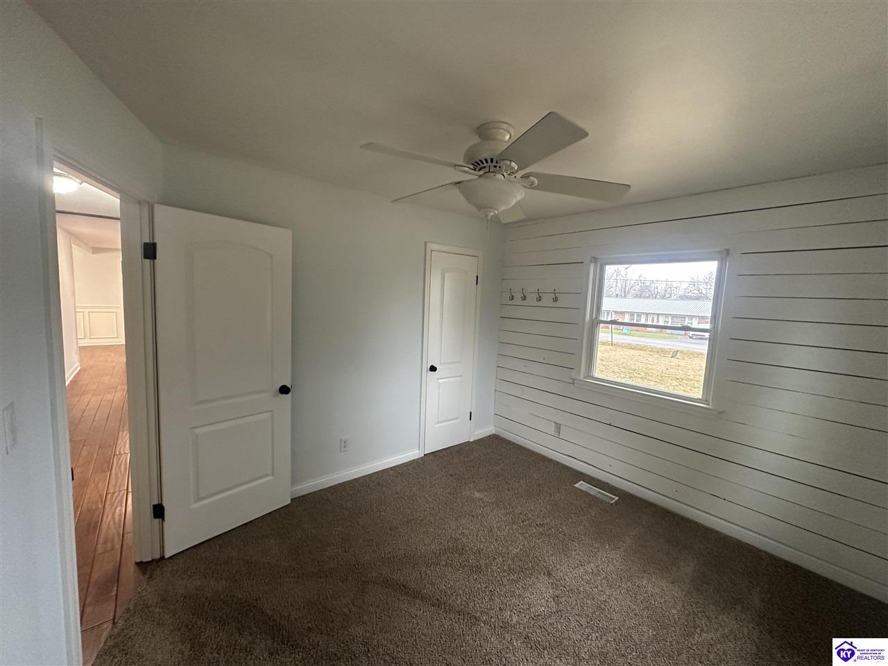 428 N Hillcrest Drive Vine Grove, KY 40175 #2
