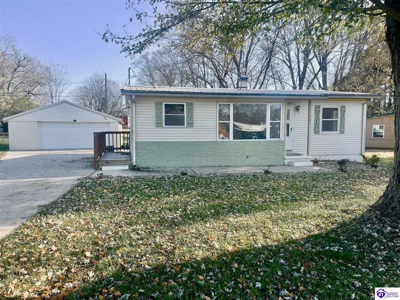 302 Glenwood DriveVine Grove,&nbsp;KY&nbsp;40175